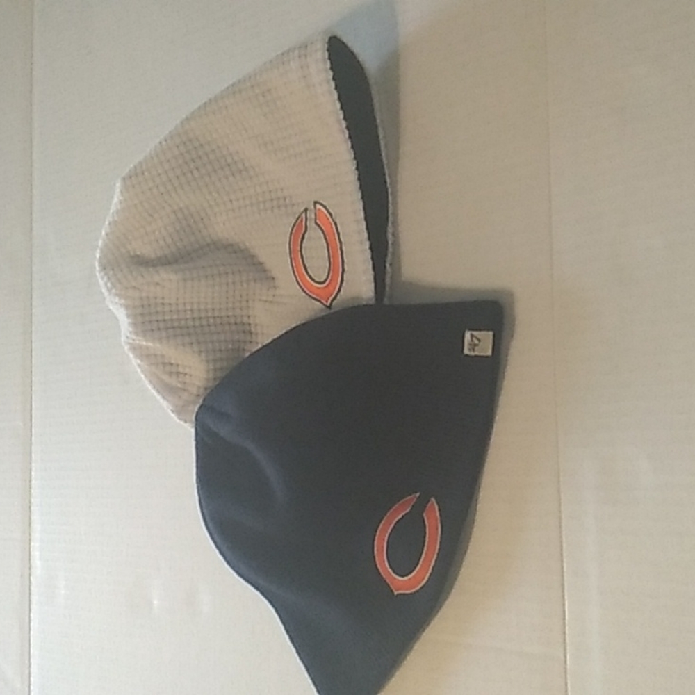 Lot of 2 Chicago Bears white & black beanie hats